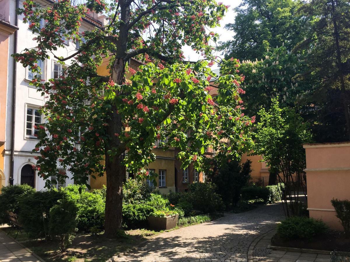 ורשה Red Brick Old Town Apartment מראה חיצוני תמונה