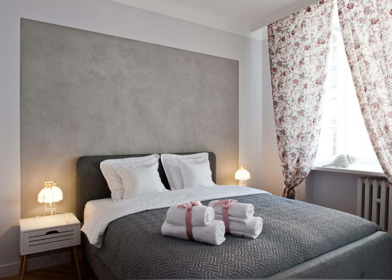 ורשה Red Brick Old Town Apartment מראה חיצוני תמונה